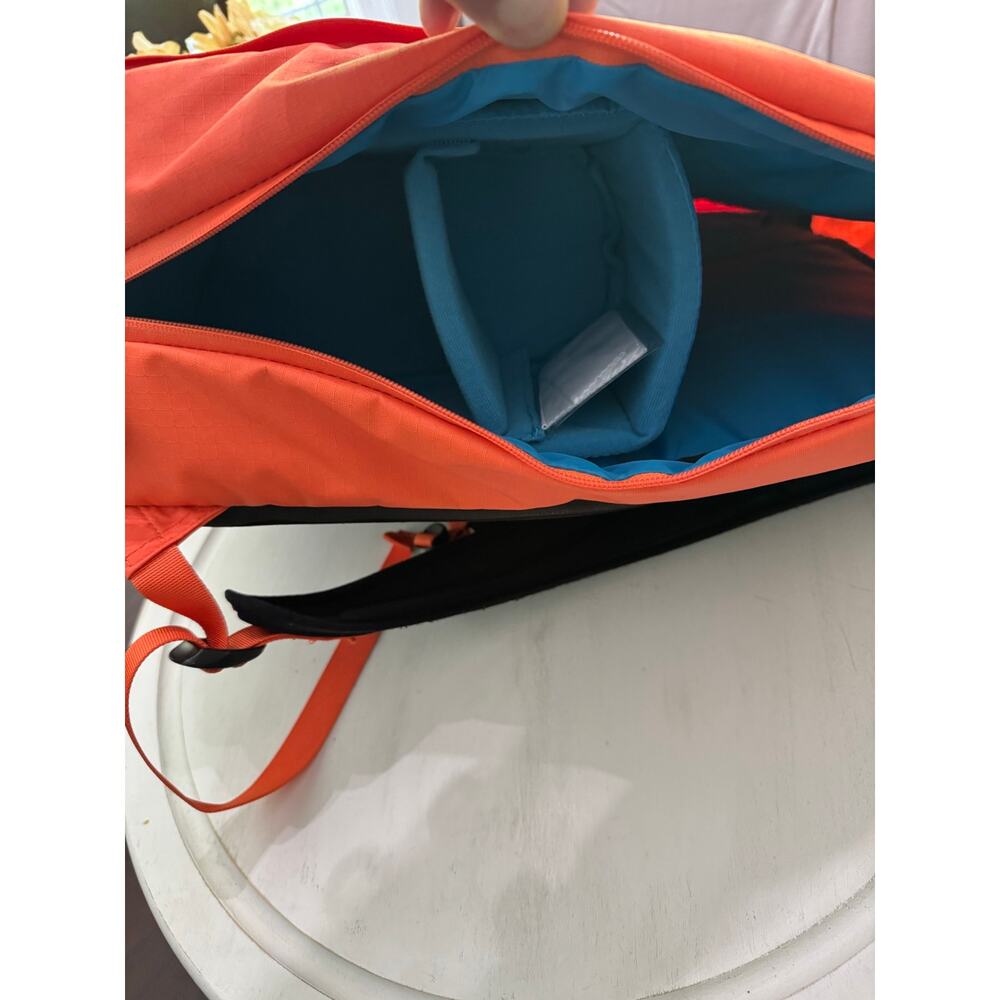 F-Stop camera bag backpack waterproof urban series orange in great shape - Picture 8 of 9
